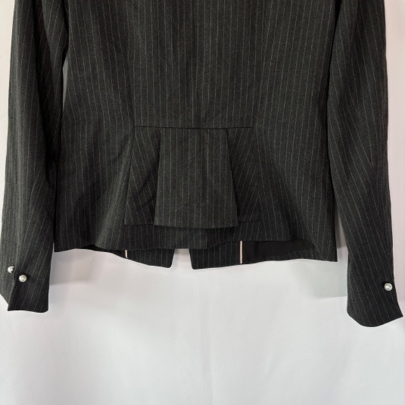 White House Black Market Women's Gray Pin Stripe Blazer Jacket Size 4 - Picture 12 of 12